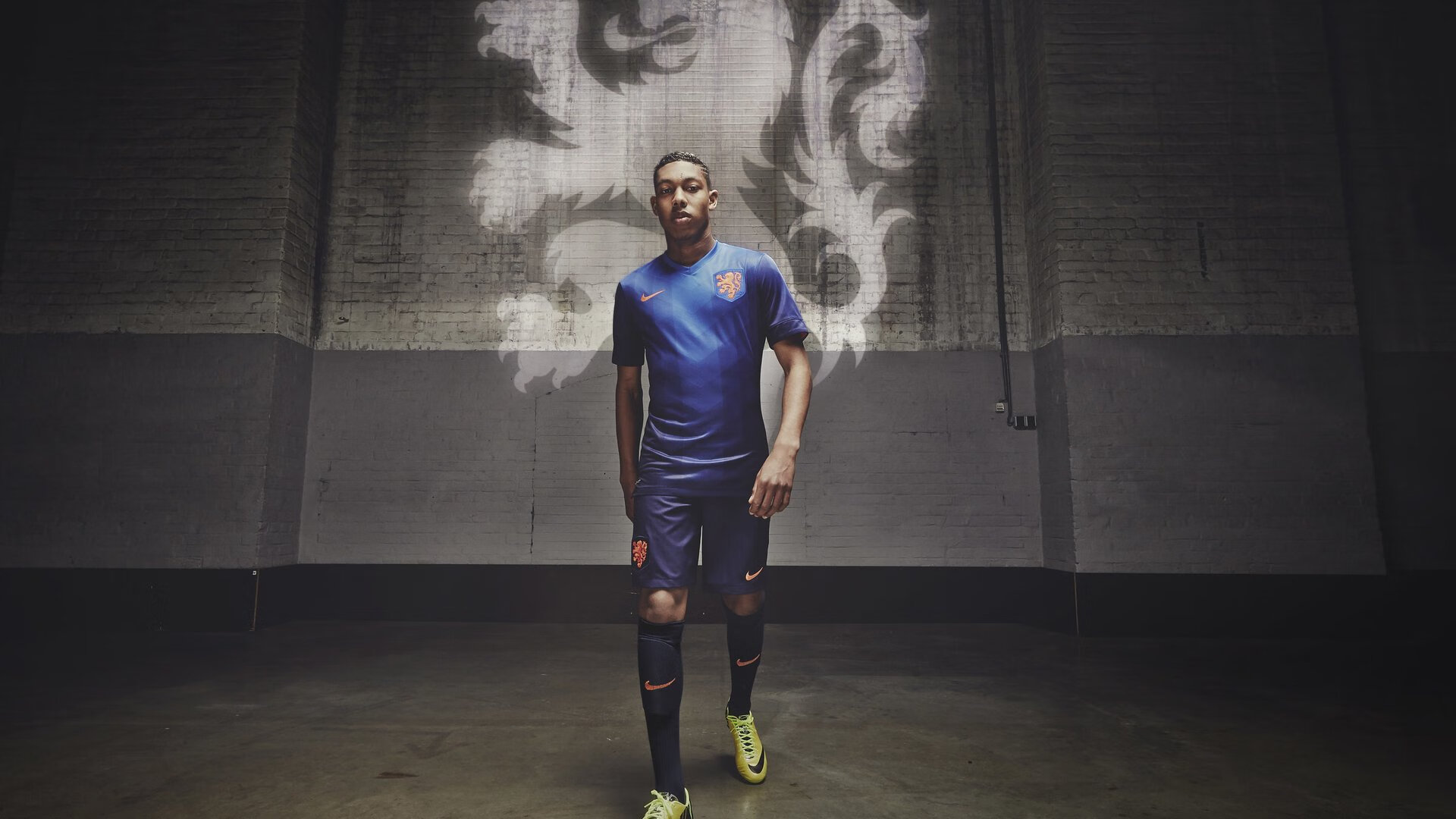 开云体育APP下载-新西兰制霸巴黎,皮克成为关键先生,当橄榄球传奇在花都绽放 第2张 开云体育APP下载-新西兰制霸巴黎,皮克成为关键先生,当橄榄球传奇在花都绽放 第2张